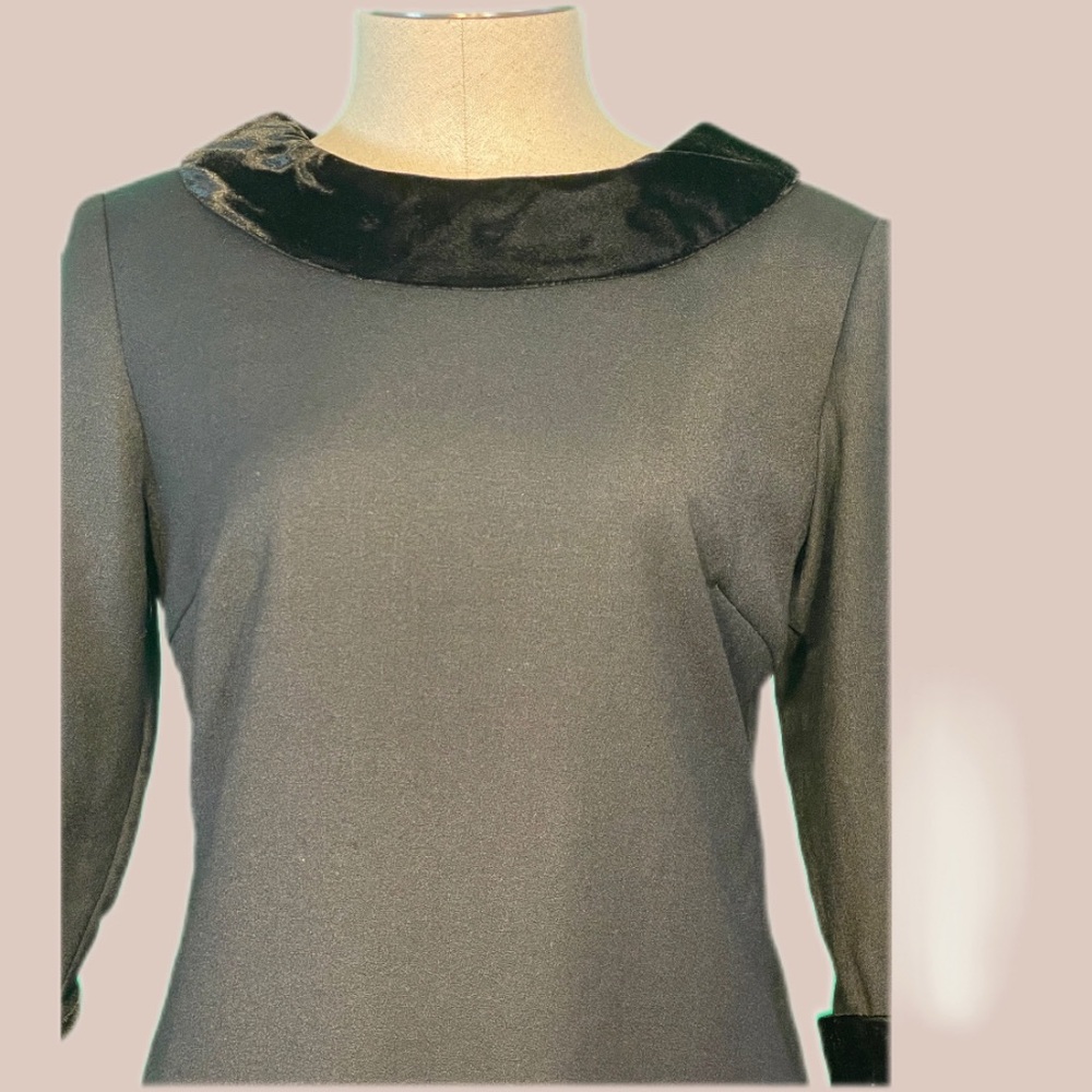Talbots Vintage Black Wool Sheath Velvet Trim Back Zip V-Neck Size 4 Petite EUC - Picture 8 of 16